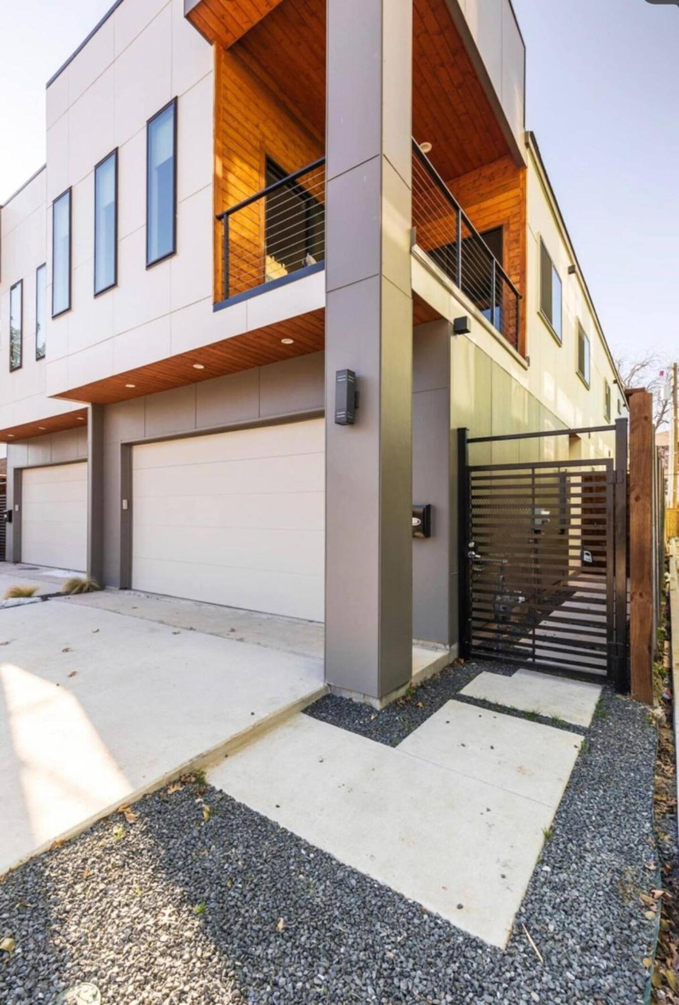 Townhouse Uptown Private Patio Villa Dallas Exterior photo